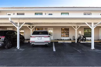 902 SW 48th Ter #103, Cape Coral, FL 33914 - Photo 2