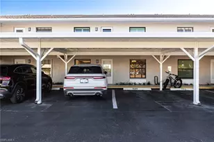 902 SW 48th Terrace, Cape Coral, FL 33914 - Photo 2