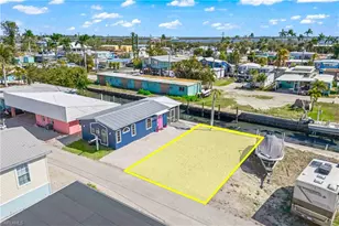 2629 Coco Plum Dr, Matlacha, FL 33993 - Photo 2