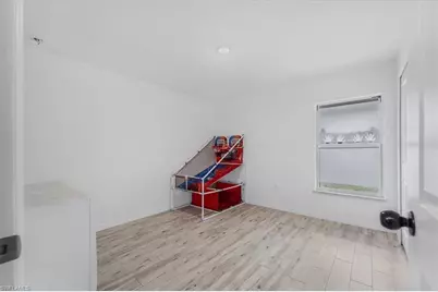 2001 E 14th St, Lehigh Acres, FL 33972 - Photo 20