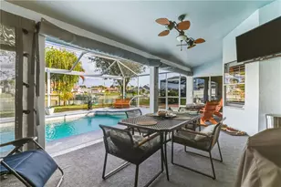 1023 SE 4th St, Cape Coral, FL 33990 - Photo 4