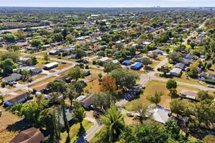 2230 Poinciana Blvd, Fort Myers, FL 33905 - Photo 38