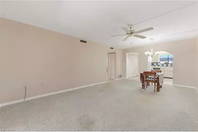 2121 Collier Ave #502, Fort Myers, FL 33901 - Photo 10
