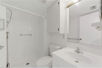 2121 Collier Ave #502, Fort Myers, FL 33901 - Photo 18