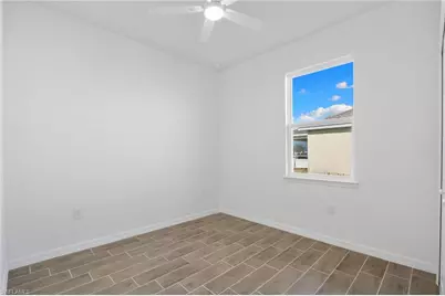 1024 SW 1st St, Cape Coral, FL 33991 - Photo 32