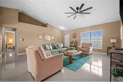 1214 SW Santa Barbara Pl, Cape Coral, FL 33991 - Photo 4