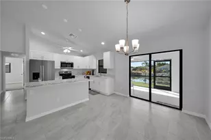 3594 NE 9th Pl, Cape Coral, FL 33909 - Photo 8