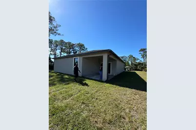 8014 Sunrise Cir, Labelle, FL 33935 - Photo 20