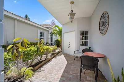 9049 Spring Mountain Way, Fort Myers, FL 33908 - Photo 4