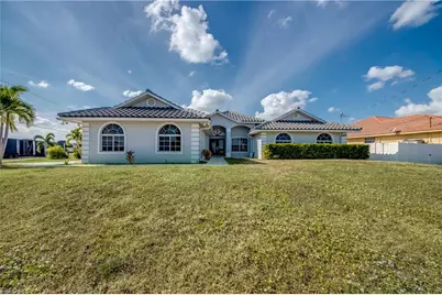 823 SW 10th St, Cape Coral, FL 33991 - Photo 1