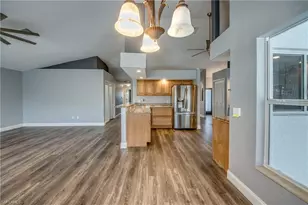 823 SW 10th St, Cape Coral, FL 33991 - Photo 28