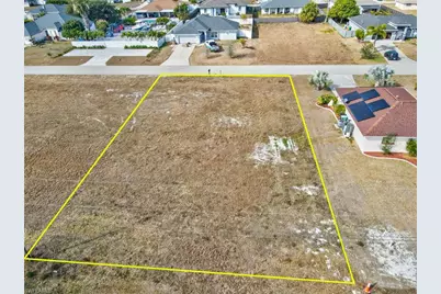 1827 NE 17th Pl, Cape Coral, FL 33909 - Photo 8