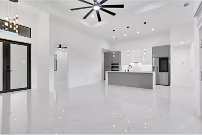 429 Tropicana Pkwy E, Cape Coral, FL 33909 - Photo 4