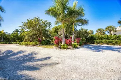4960 Joewood Dr, Sanibel, FL 33957 - Photo 4