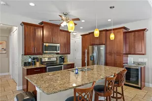 2121 SW 39th Terrace, Cape Coral, FL 33914 - Photo 20