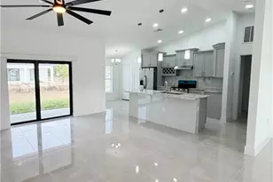 2800 46th St SW, Lehigh Acres, FL 33976 - Photo 4