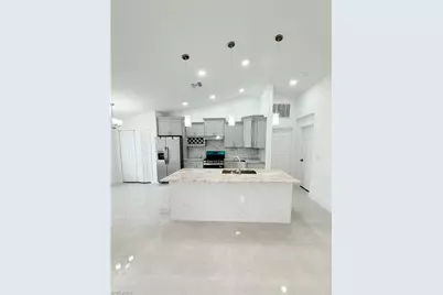 2800 46th St SW, Lehigh Acres, FL 33976 - Photo 6