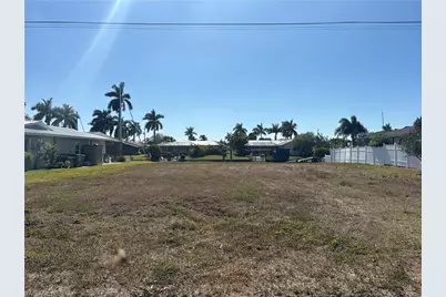 1930 SE 37th St, Cape Coral, FL 33904 - Photo 1