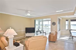 10361 Butterfly Palm Dr, Fort Myers, FL 33966 - Photo 4
