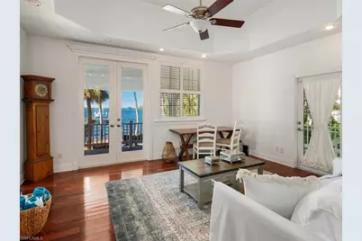 100 Fairview Ave, Fort Myers, FL 33905 - Photo 38