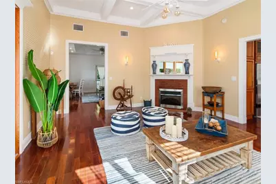 100 Fairview Ave, Fort Myers, FL 33905 - Photo 34