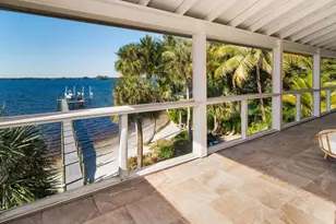 100 Fairview Ave, Fort Myers, FL 33905 - Photo 24