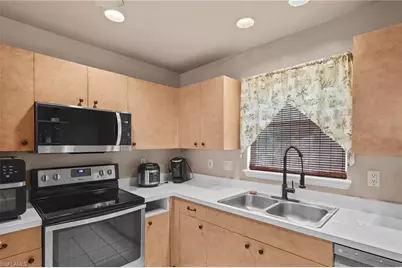 27101 Lavinka St, Bonita Springs, FL 34135 - Photo 8