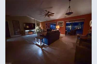 611 SE 20th Pl, Cape Coral, FL 33990 - Photo 16