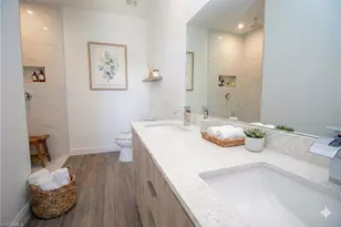 8050 Sherwood Cir, Labelle, FL 33935 - Photo 4