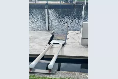 5525 Ben Franklin Ln, North Fort Myers, FL 33917 - Photo 34