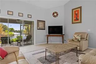 209 SE 20th Ct, Cape Coral, FL 33990 - Photo 8