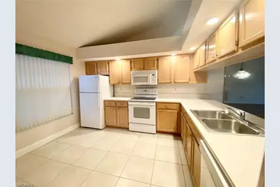 1427 SW 47th Ter #202, Cape Coral, FL 33914 - Photo 2