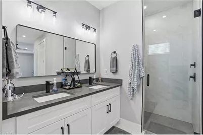 3911 NW 40th Ter, Cape Coral, FL 33993 - Photo 24