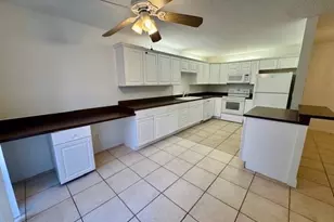 12341 Woodrose Ct, Fort Myers, FL 33907 - Photo 6