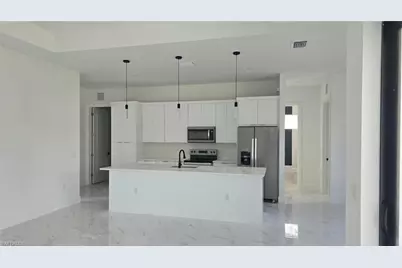 837 Foxtail St, Lehigh Acres, FL 33974 - Photo 8