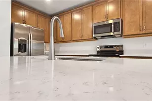 235 Lakeside Breeze Wy, Lehigh Acres, FL 33936 - Photo 16