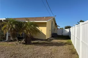 224 SE 3rd Terrace, Cape Coral, FL 33990 - Photo 34