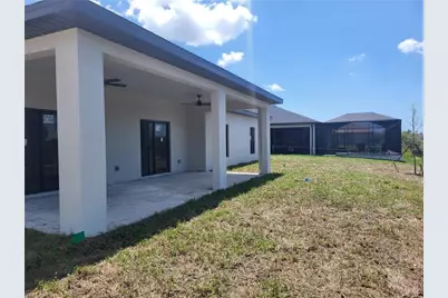 654 NE 5th Pl, Cape Coral, FL 33993 - Photo 36