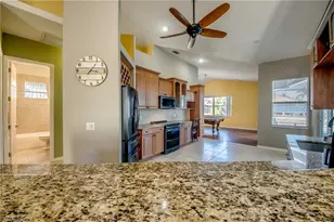 1705 SW 44th Terrace, Cape Coral, FL 33914 - Photo 10