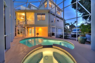 5810 Pine Tree Dr, Sanibel, FL 33957 - Photo 4