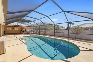 330 SW 19th Ln, Cape Coral, FL 33991 - Photo 36