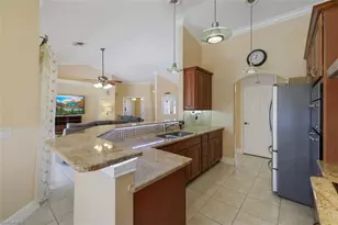 330 SW 19th Ln, Cape Coral, FL 33991 - Photo 16