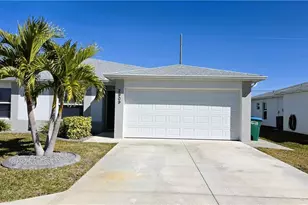 2909 SW Santa Barbara Pl, Cape Coral, FL 33914 - Photo 1