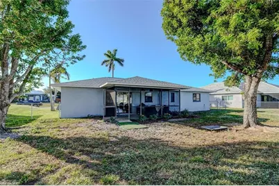 305 SE 14th Ter, Cape Coral, FL 33990 - Photo 40