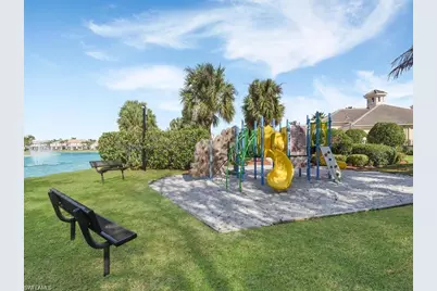 8667 Athena Ct, Lehigh Acres, FL 33971 - Photo 16