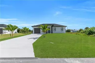 713 Roma Ave S, Lehigh Acres, FL 33974 - Photo 4