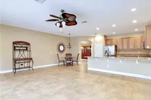 9372 River Otter Dr, Fort Myers, FL 33912 - Photo 10