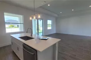 424 SW 28th Ave, Cape Coral, FL 33991 - Photo 8