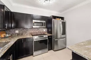 3945 Edgewood Ave, Fort Myers, FL 33916 - Photo 8