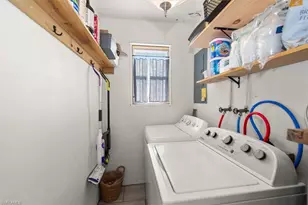 3945 Edgewood Ave, Fort Myers, FL 33916 - Photo 16